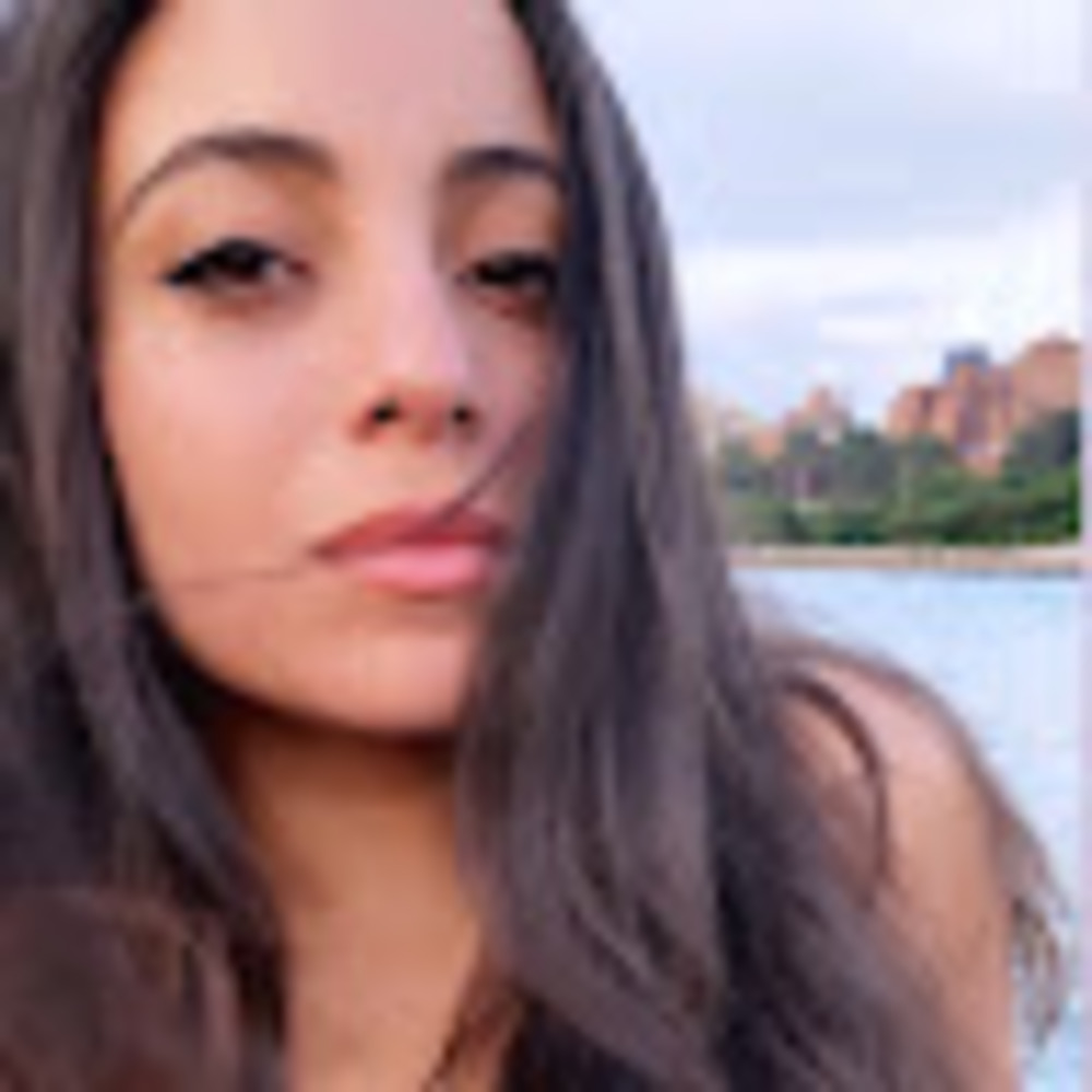 Meet your Posher, Ayten